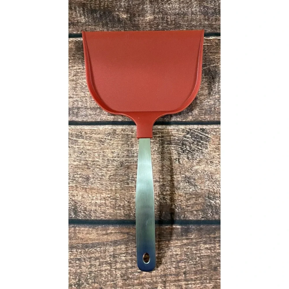 Wilton Red Really Big Cookie Spatula Stainless Steel & Plastic Size 12.7
